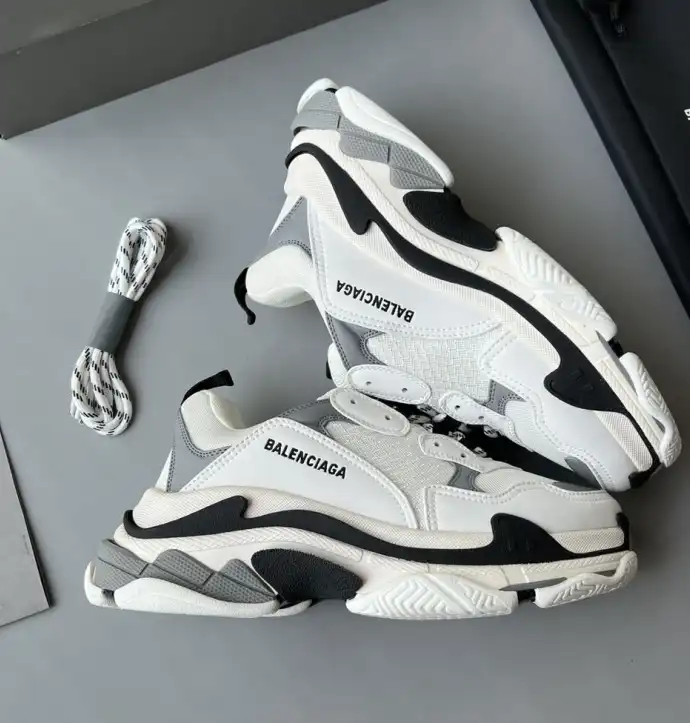 hype Balenciaga Sneakers