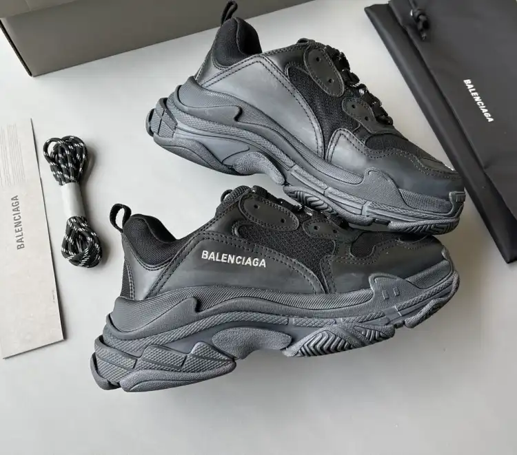 hype Balenciaga Sneakers