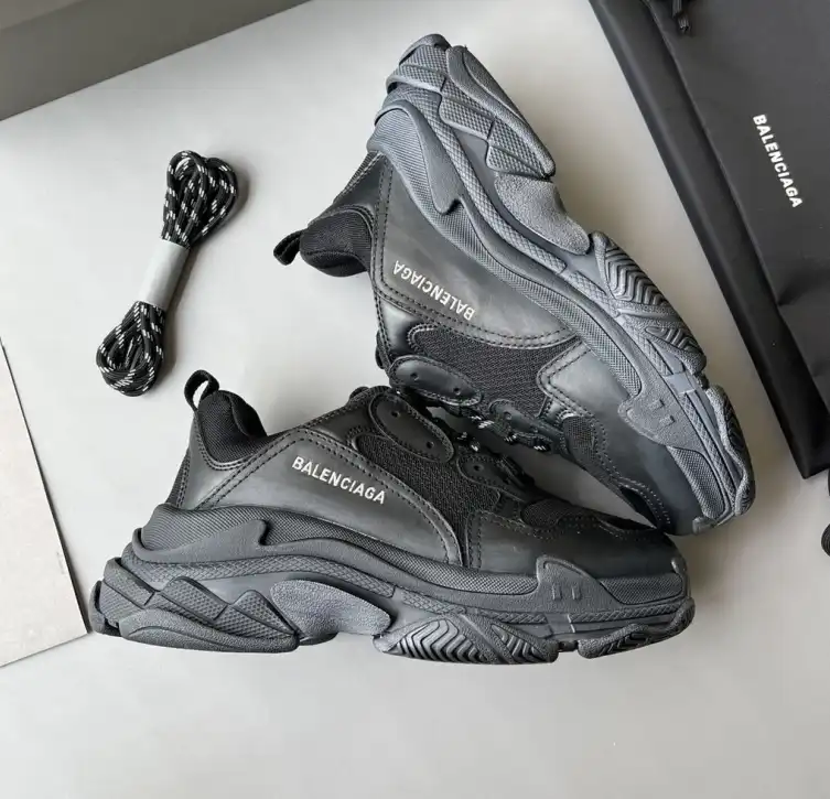 hype Balenciaga Sneakers