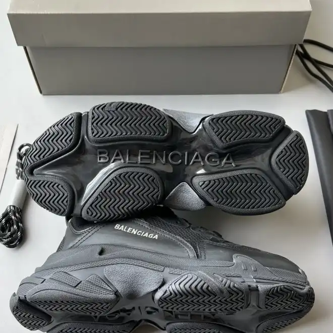 hype Balenciaga Sneakers