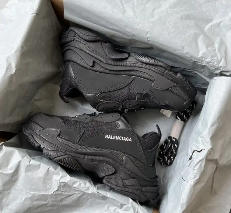 hype Balenciaga Sneakers