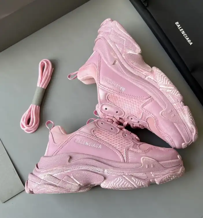 hype Balenciaga Sneakers