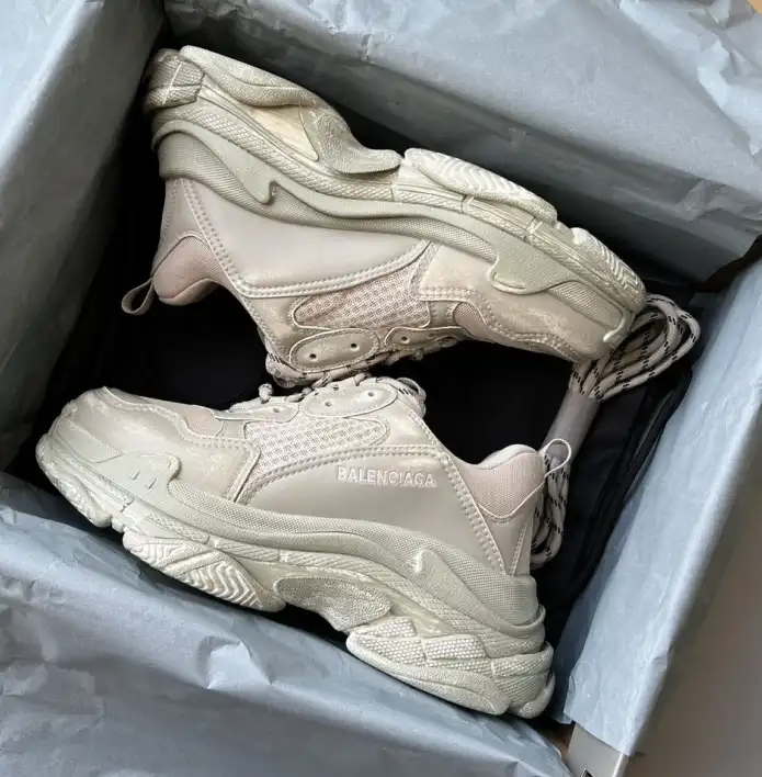 hype Balenciaga Sneakers