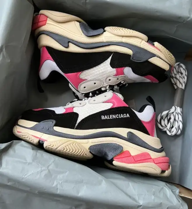 hype Balenciaga Sneakers