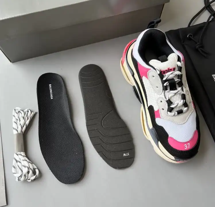 hype Balenciaga Sneakers