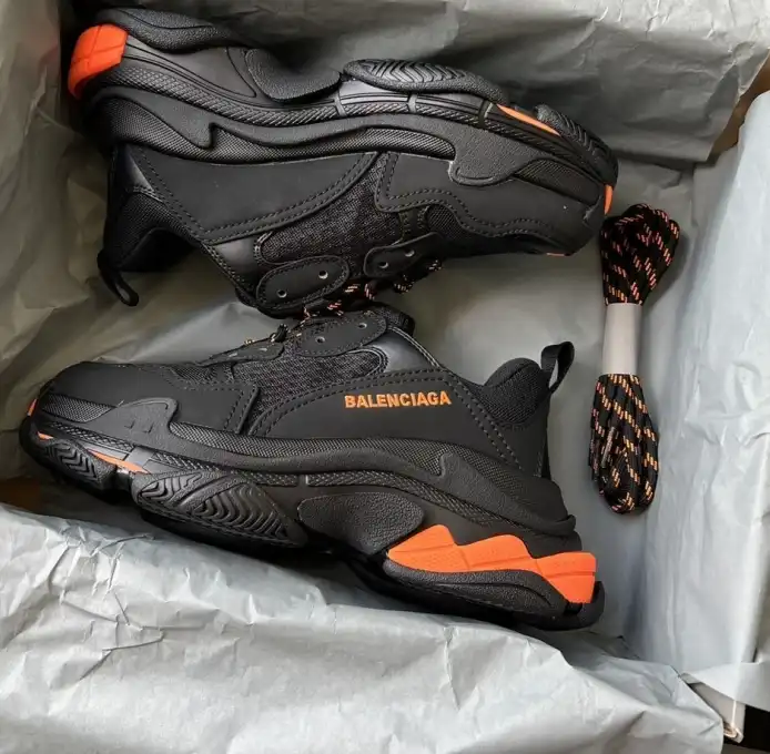 hype Balenciaga Sneakers