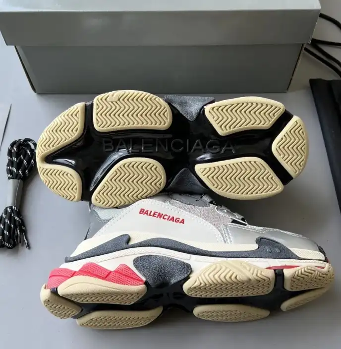 hype Balenciaga Sneakers