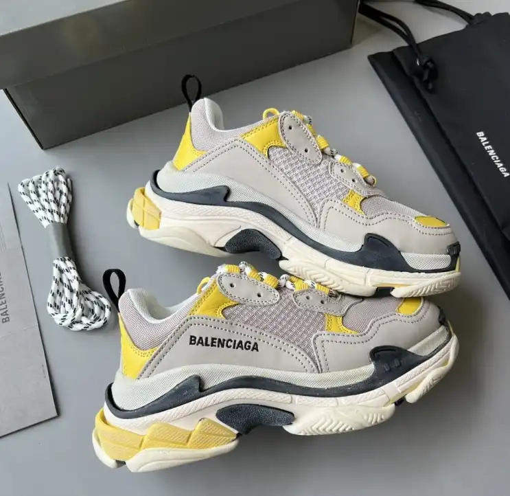 hype Balenciaga Sneakers