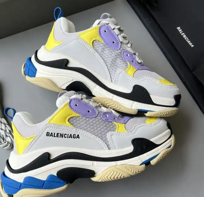 hype Balenciaga Sneakers