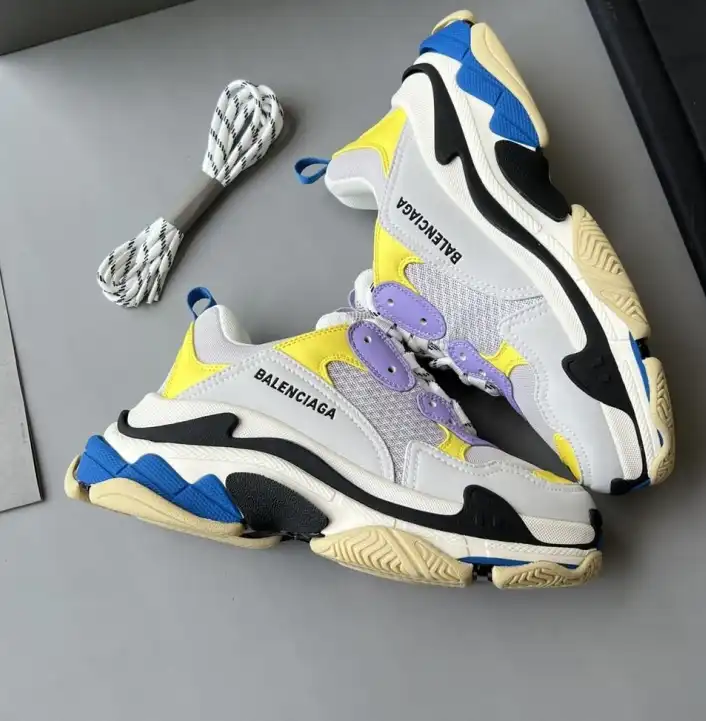 hype Balenciaga Sneakers