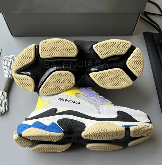 hype Balenciaga Sneakers