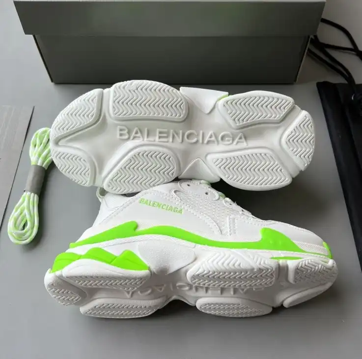 hype Balenciaga Sneakers