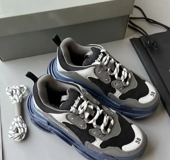 hype Balenciaga Sneakers