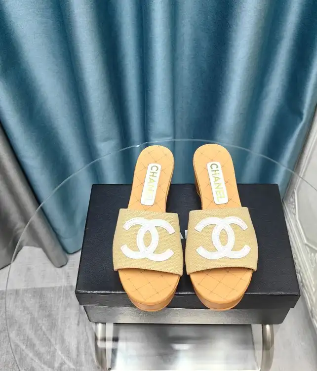 hype Chanel Slippers