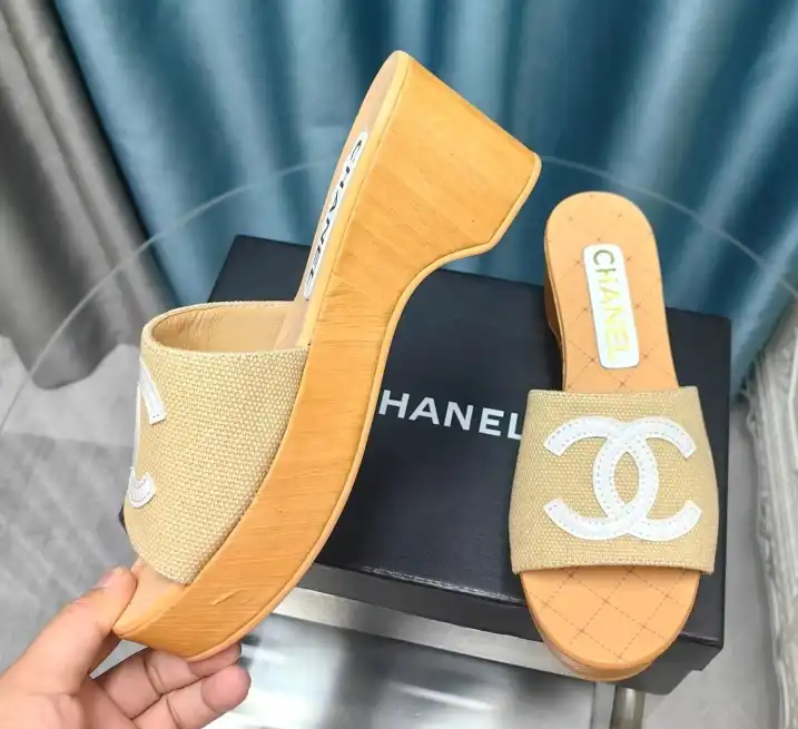 hype Chanel Slippers