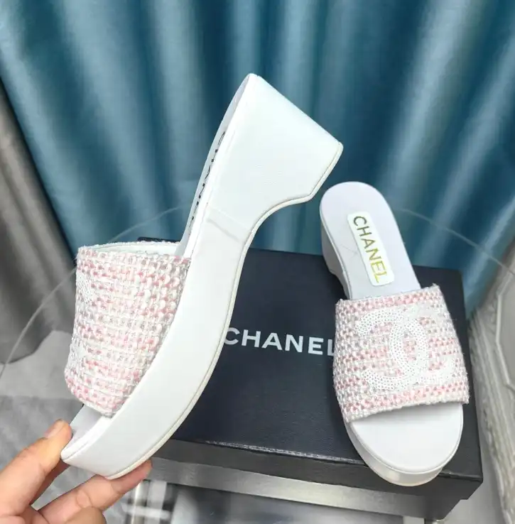 hype Chanel Slippers