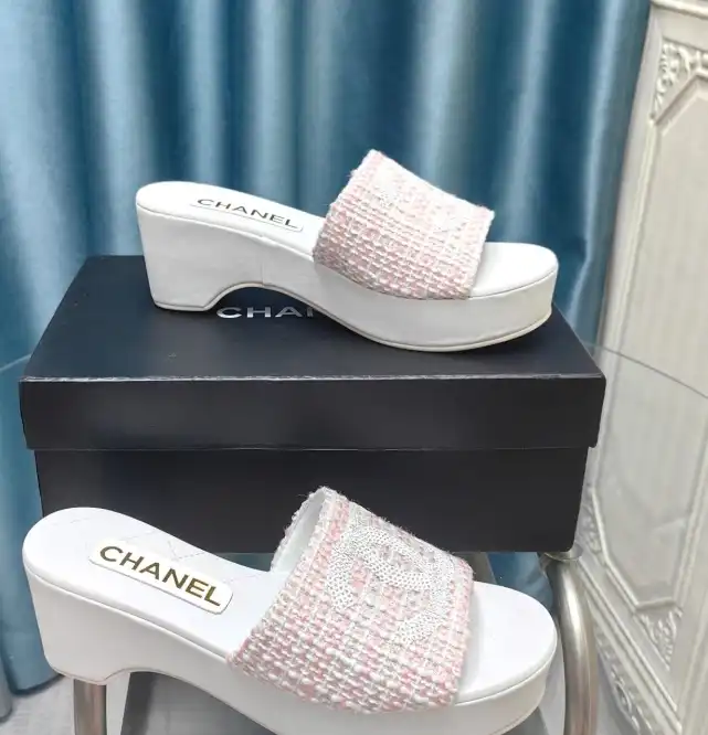 hype Chanel Slippers