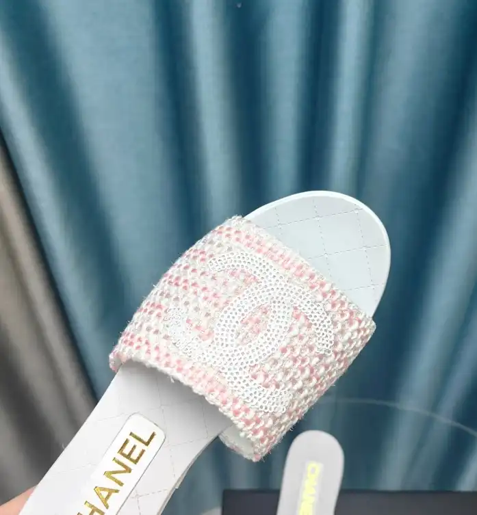 hype Chanel Slippers