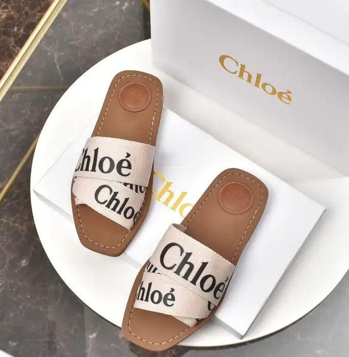 hype Chloe Slippers