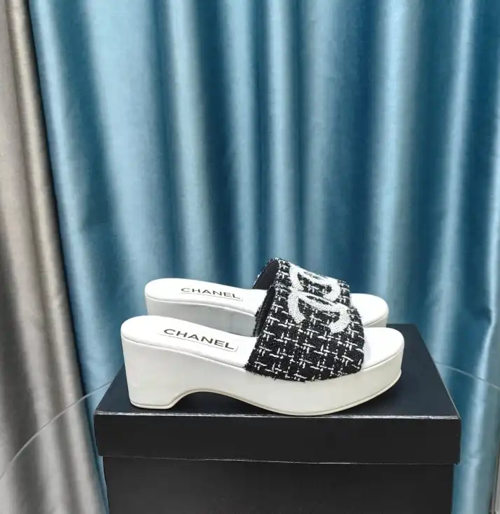 hype Chanel Slippers