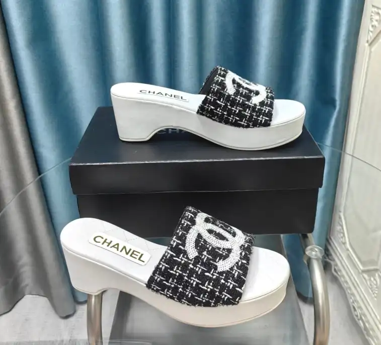 hype Chanel Slippers