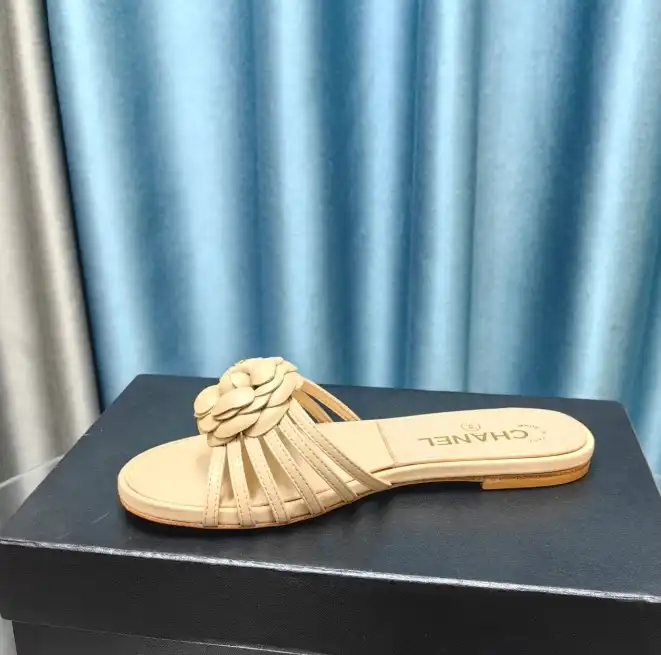 hype Chanel Slippers