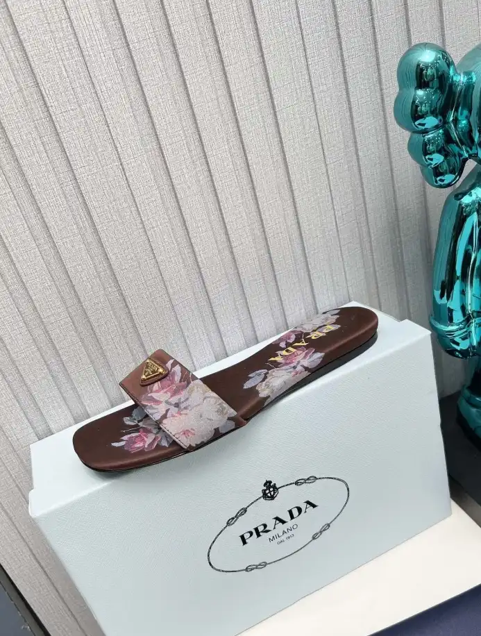 hype Prada Slippers