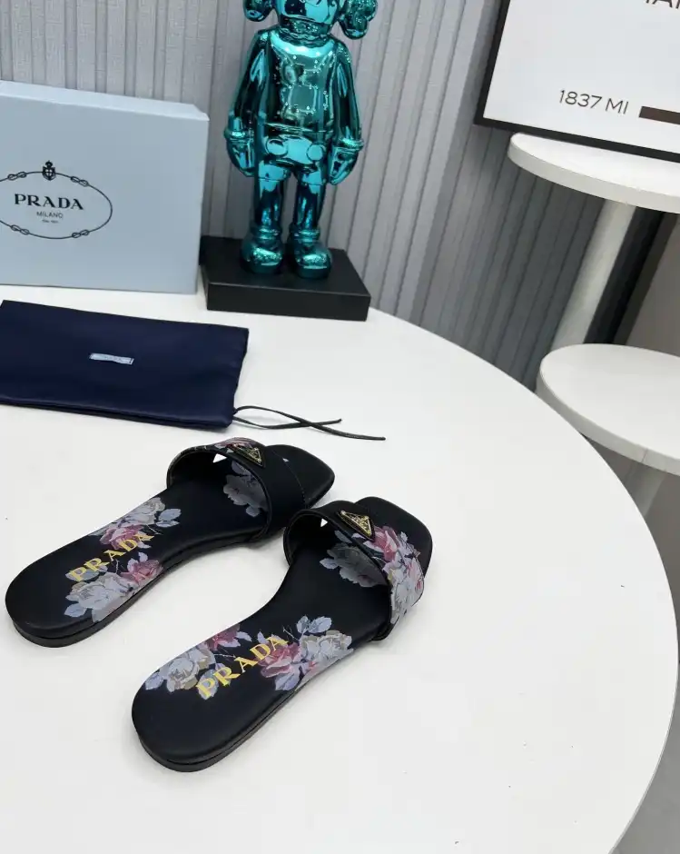 hype Prada Slippers