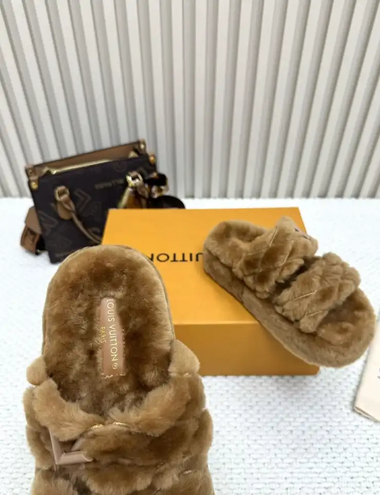 hype LV Slippers