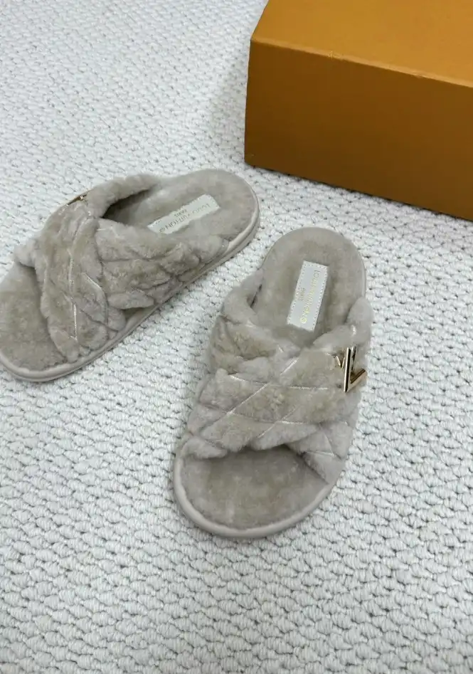 hype LV Slippers