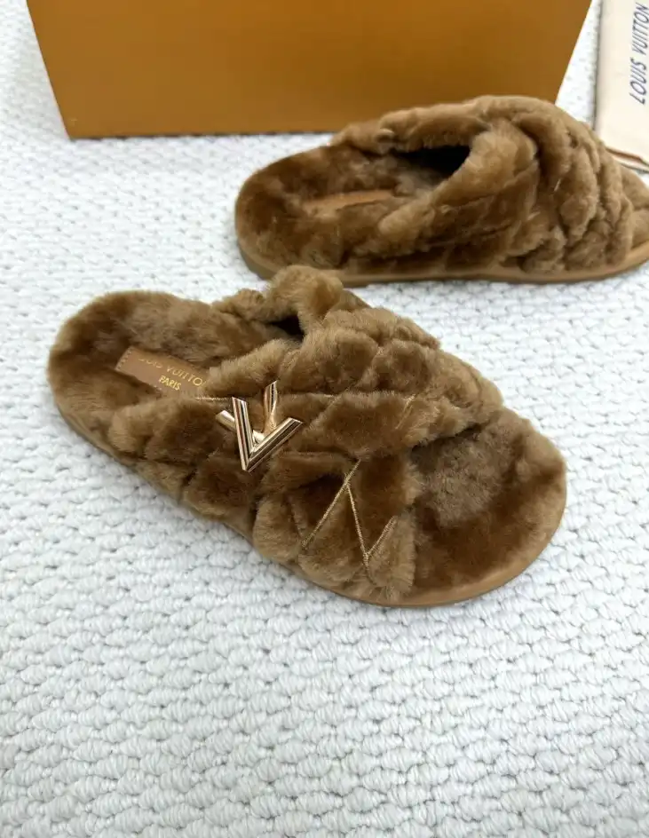 hype LV Slippers