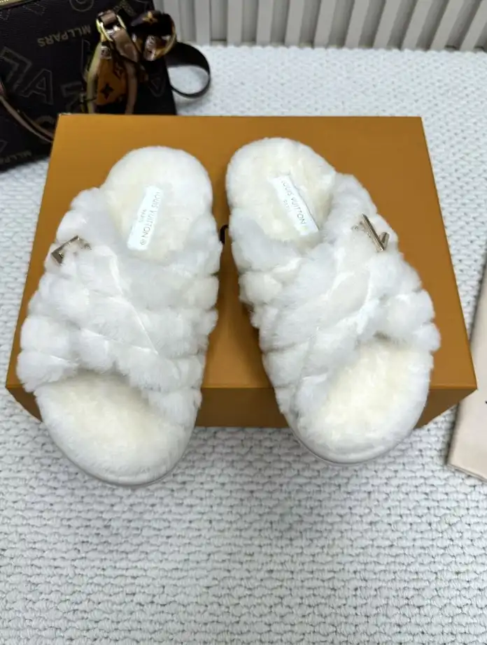 hype LV Slippers