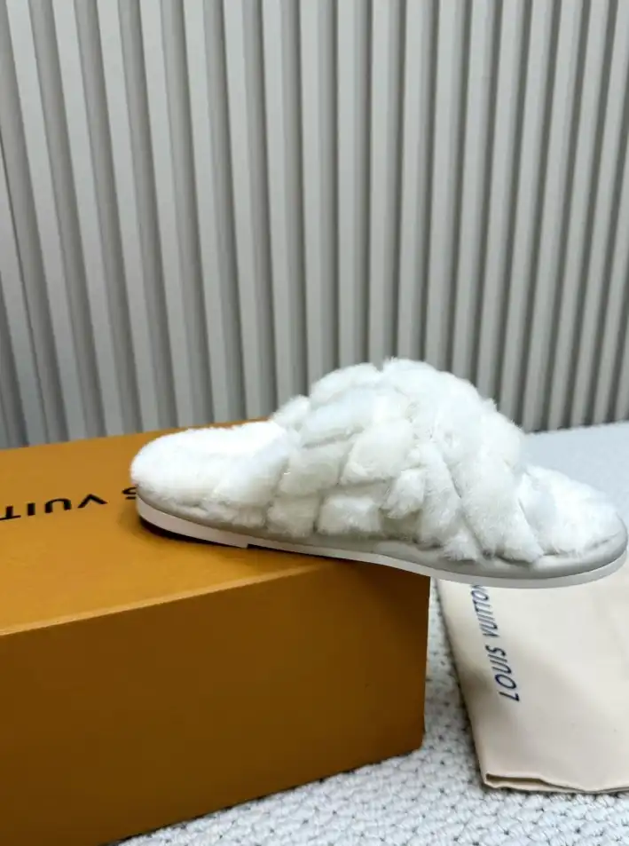 hype LV Slippers