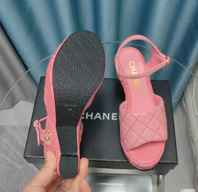 hype Chanel High Heels