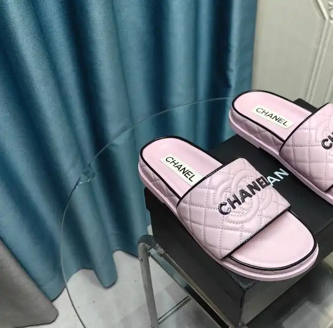 hype Chanel Slippers