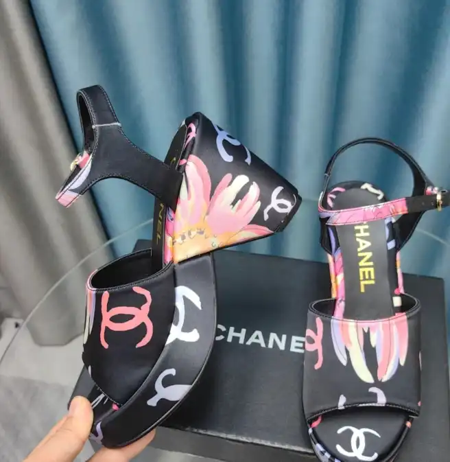 hype Chanel High Heels