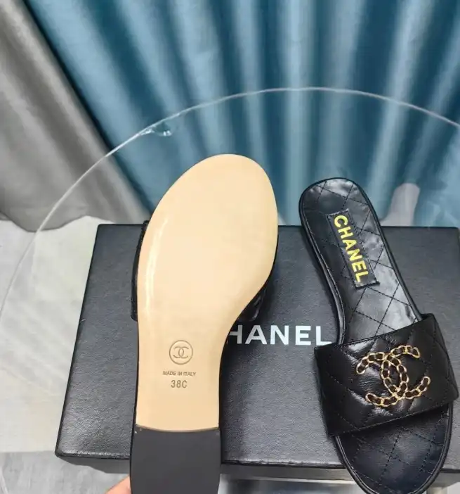 hype Chanel Slippers