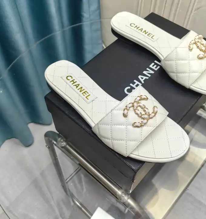 hype Chanel Slippers