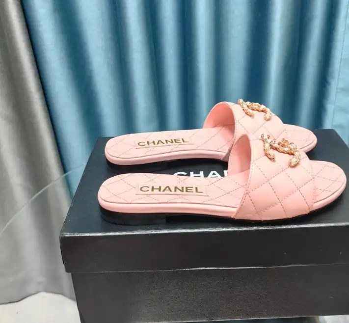 hype Chanel Slippers