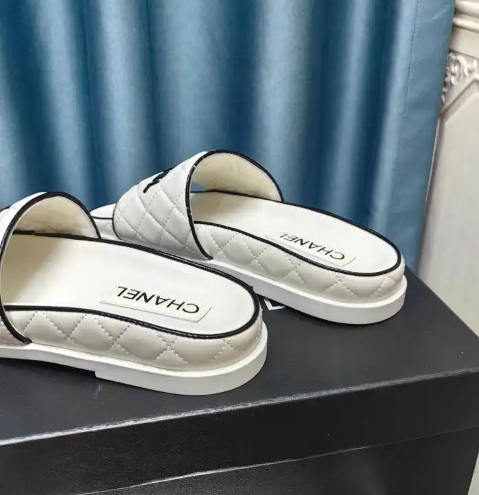 hype Chanel Slippers