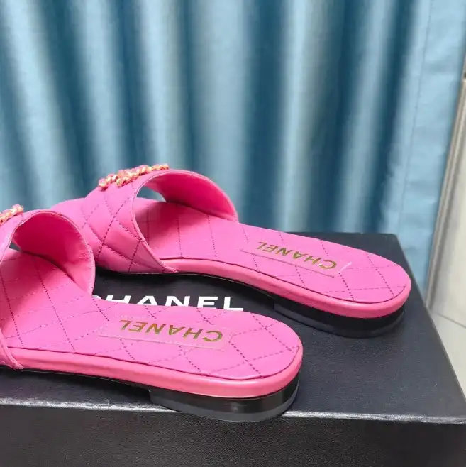 hype Chanel Slippers