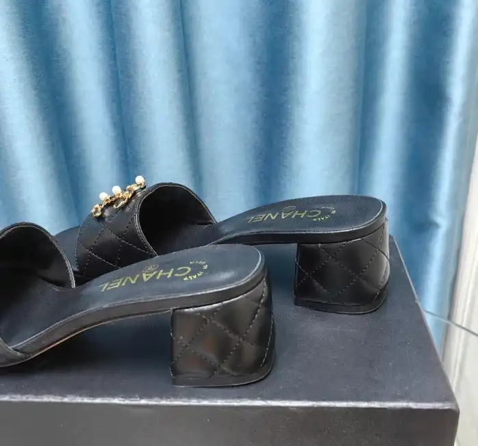 hype Chanel Slippers