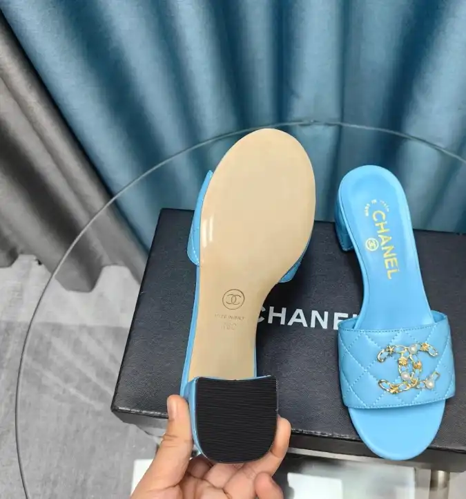 hype Chanel Slippers