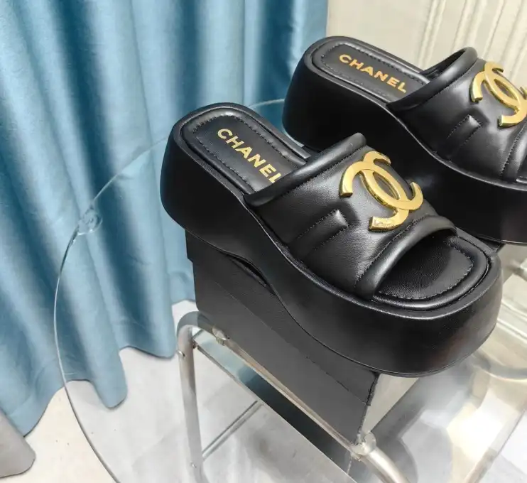 hype Chanel Slippers