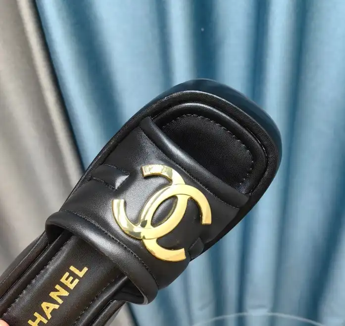 hype Chanel Slippers