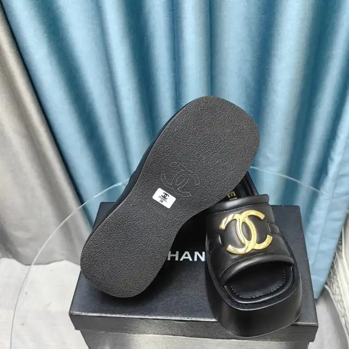 hype Chanel Slippers