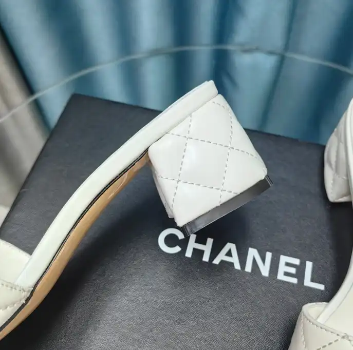 hype Chanel Slippers