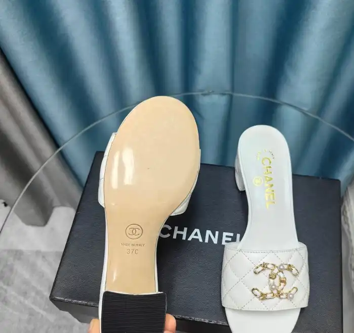 hype Chanel Slippers