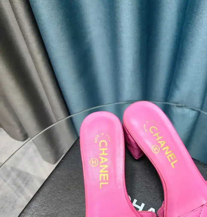 hype Chanel Slippers