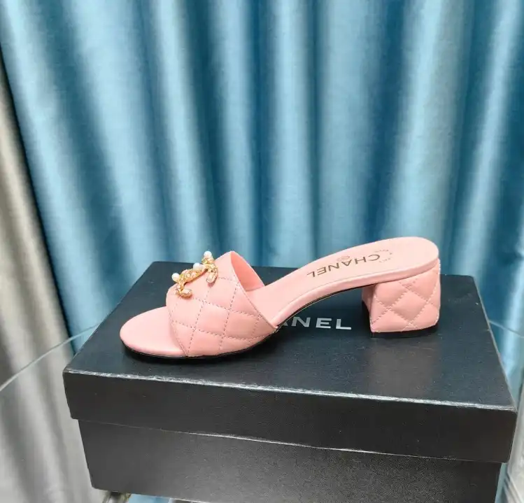 hype Chanel Slippers